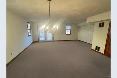 1050 Chestnut Street #1050, Newton, MA 02464 - Photo 2