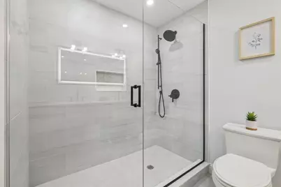 32-34 Larch, Boston, MA 02135 - Photo 20