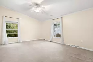 94 Leisurewoods Dr, Rockland, MA 02370 - Photo 16