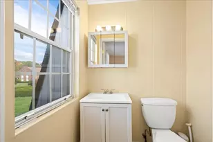 26 Williamsburg Ct, Shrewsbury, MA 01545 - Photo 22