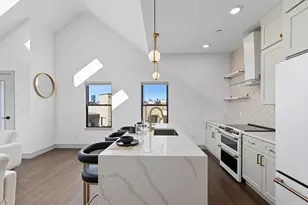 127 E Cottage St, Boston, MA 02125 - Photo 8