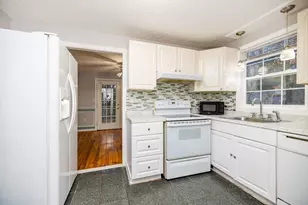 474 Franklin St, Mansfield, MA 02048 - Photo 2