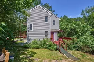 189 Maple Ave, Rutland, MA 01543 - Photo 2
