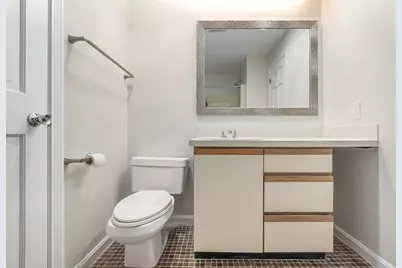 320 Newbury St #304, Danvers, MA 01923 - Photo 20