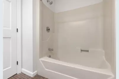 320 Newbury St #304, Danvers, MA 01923 - Photo 32