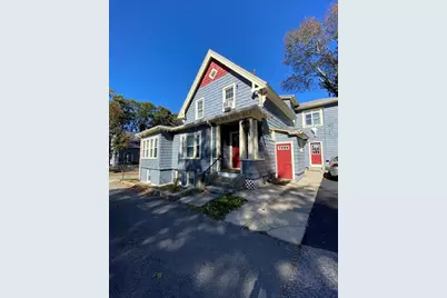19 Oliver St, Worcester, MA 01603 - Photo 2