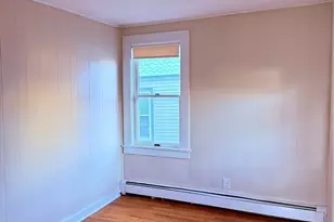 2 Chase St, Beverly, MA 01915 - Photo 8