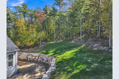 18 Lakeshore Drive, Douglas, MA 01516 - Photo 12