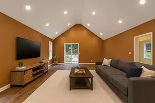 18 Lakeshore Dr, Douglas, MA 01516 - Photo 16