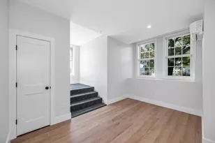 241 W 6th, Lowell, MA 01850 - Photo 10