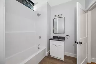 241 W 6th, Lowell, MA 01850 - Photo 8