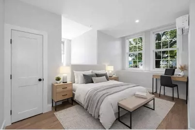 241 W Sixth #102, Lowell, MA 01850 - Photo 4