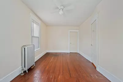 15 Chapman Ave, Holyoke, MA 01040 - Photo 16
