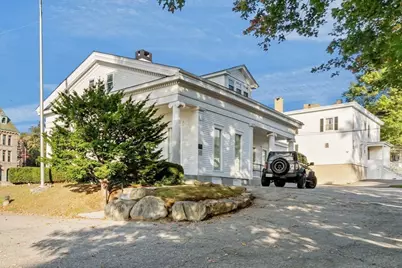 399 North Main St, Fall River, MA 02720 - Photo 12