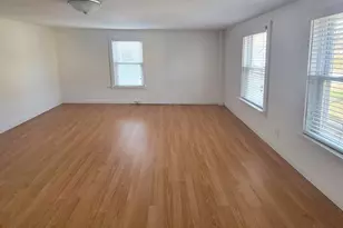 12 School St, Northampton, MA 01060 - Photo 16