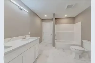 63 Progressive St, Worcester, MA 01604 - Photo 18