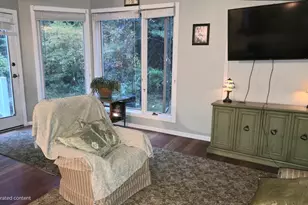 61 Southview Dr, Southwick, MA 01077 - Photo 8