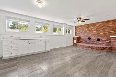 16 Off Conwell St, Provincetown, MA 02657 - Photo 18