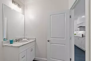 206 W Main St, Georgetown, MA 01833 - Photo 14