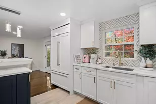 217 Park St, North Reading, MA 01864 - Photo 2