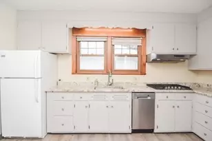 51 Windsor Rd, Medford, MA 02155 - Photo 2