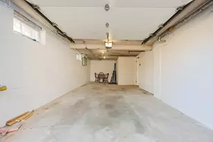 37 Maplewood Ave, Methuen, MA 01844 - Photo 36