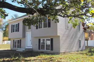 15 Wilson Ave, Athol, MA 01331 - Photo 4