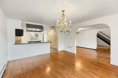 227 Walnut Street, Saugus, MA 01906 - Photo 8