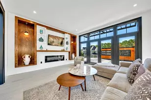 19 Bridle Spur Ln, Danvers, MA 01923 - Photo 6