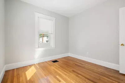 82 Cliff St, Quincy, MA 02169 - Photo 20