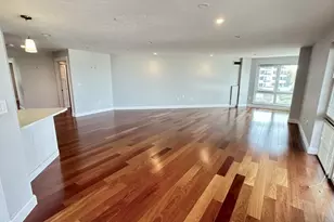 2001 Marina Dr, Quincy, MA 02171 - Photo 10