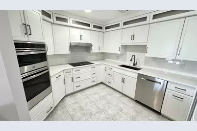 2001 Marina Dr #211, Quincy, MA 02171 - Photo 18