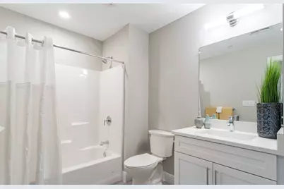 2 Broadway #ONE-BED, Lynnfield, MA 01940 - Photo 6