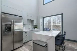 2 Broadway, Lynnfield, MA 01940 - Photo 20