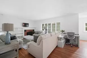 75 Carnavon Cir, Springfield, MA 01109 - Photo 10