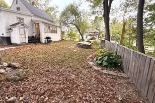 108R Pratt St, Fitchburg, MA 01420 - Photo 2