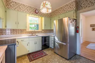 256 Main St, Spencer, MA 01562 - Photo 8