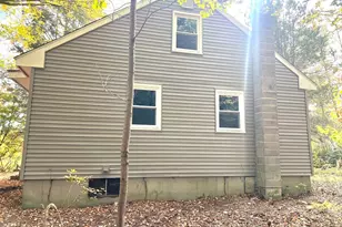 831 Providence Rd, Northbridge, MA 01588 - Photo 4