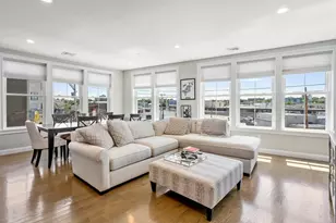 71 Willow Ct, Boston, MA 02125 - Photo 2