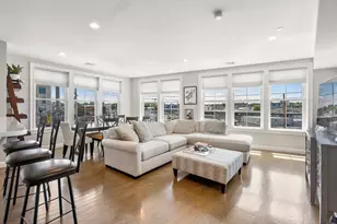 71 Willow Ct, Boston, MA 02125 - Photo 1