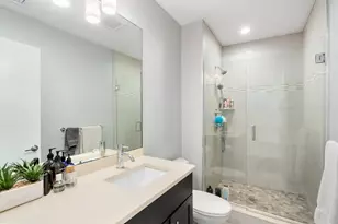 71 Willow Ct, Boston, MA 02125 - Photo 12