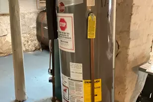 79 Laurel St, Lynn, MA 01905 - Photo 14