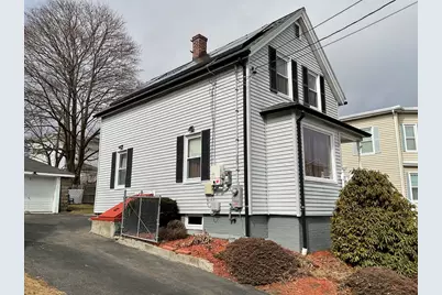 79 Laurel St, Lynn, MA 01905 - Photo 2