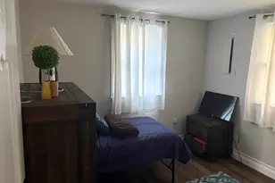 24 Camp St, Milford, MA 01757 - Photo 16