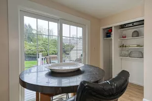 17 Fernwood Dr, Leominster, MA 01453 - Photo 4