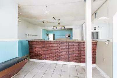 4 E Main St, West Brookfield, MA 01585 - Photo 12