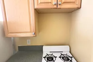95 Summer St, Haverhill, MA 01830 - Photo 4