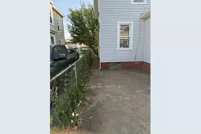 6 Minot Street #6, Lynn, MA 01905 - Photo 10