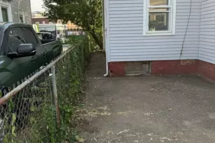 6 Minot St, Lynn, MA 01905 - Photo 10