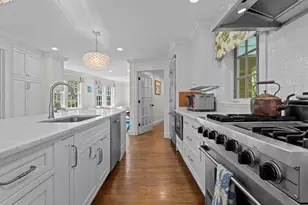 25 Forest St, Manchester by the Sea, MA 01944 - Photo 12